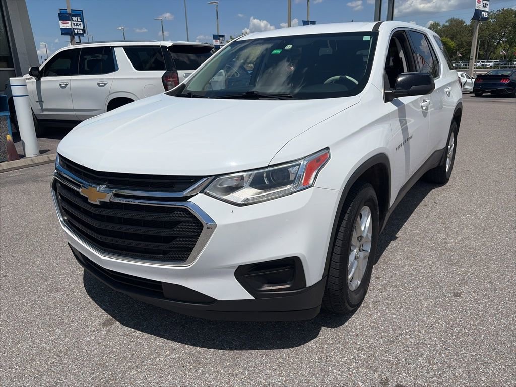 Used 2021 Chevrolet Traverse LS FWD image 2