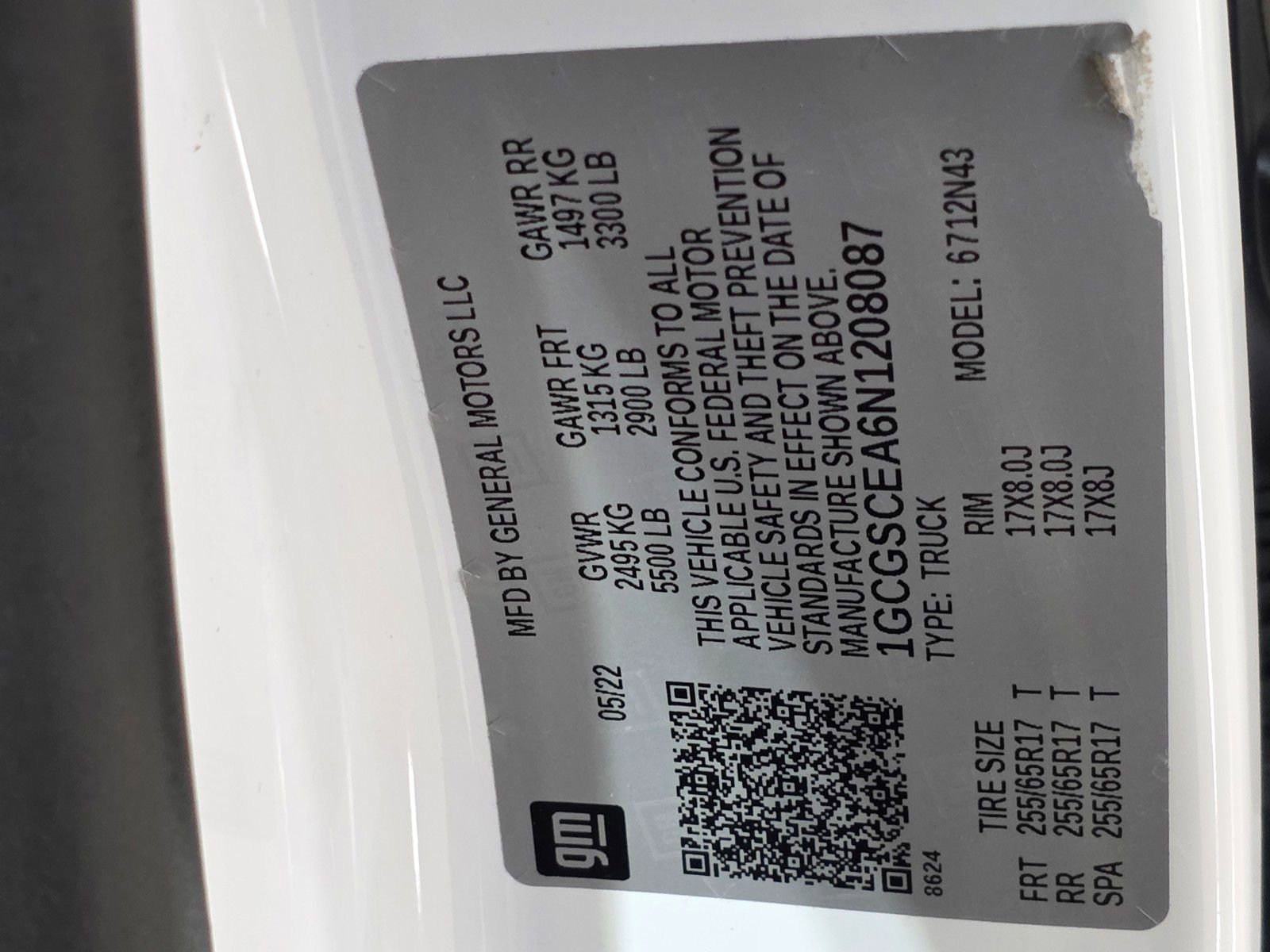 Used 2022 Chevrolet Colorado LT image 37