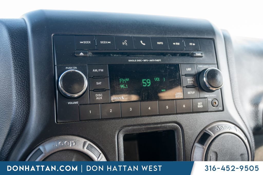 Used 2016 Jeep Wrangler Sport image 9