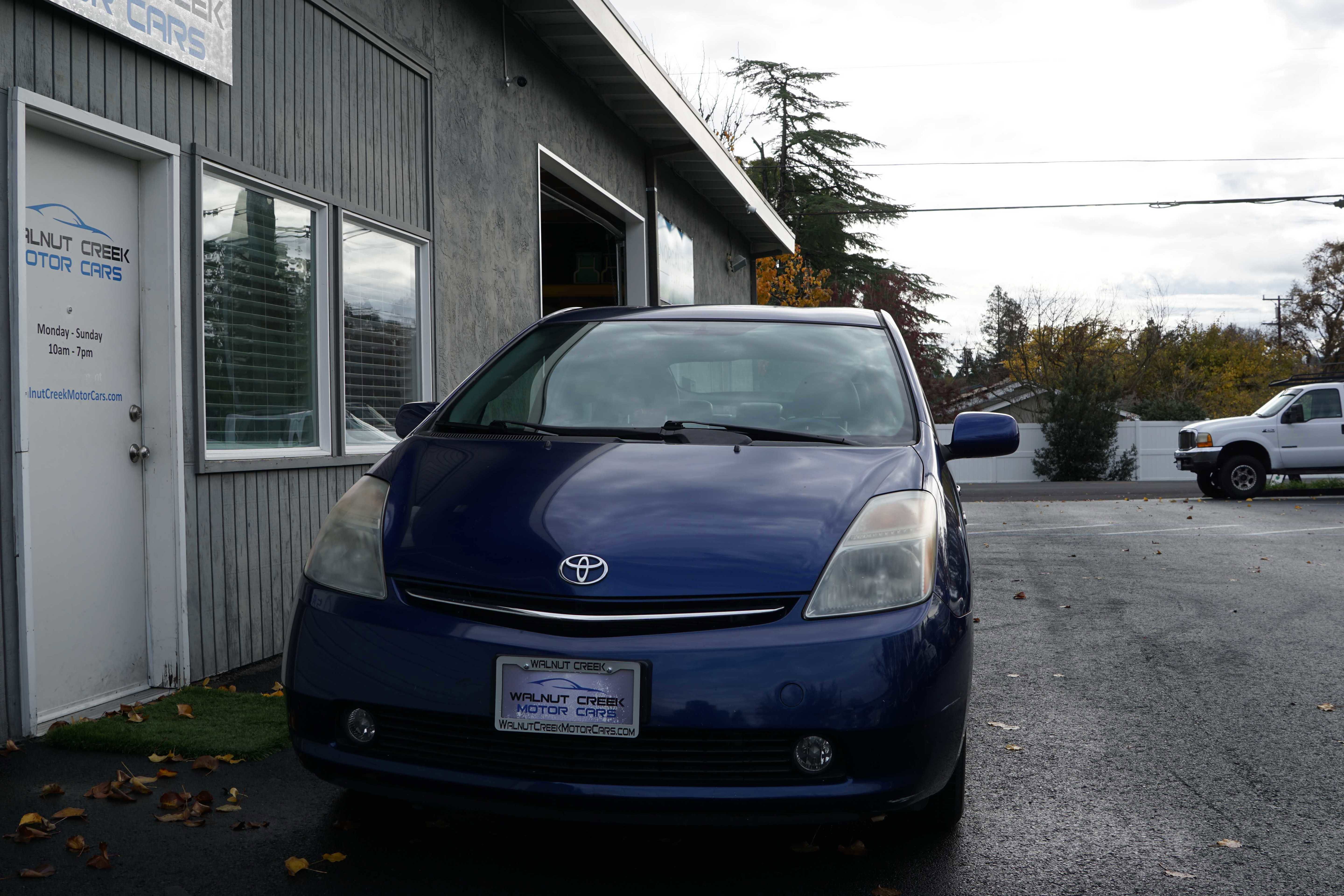 Used 2008 Toyota Prius Touring image 2