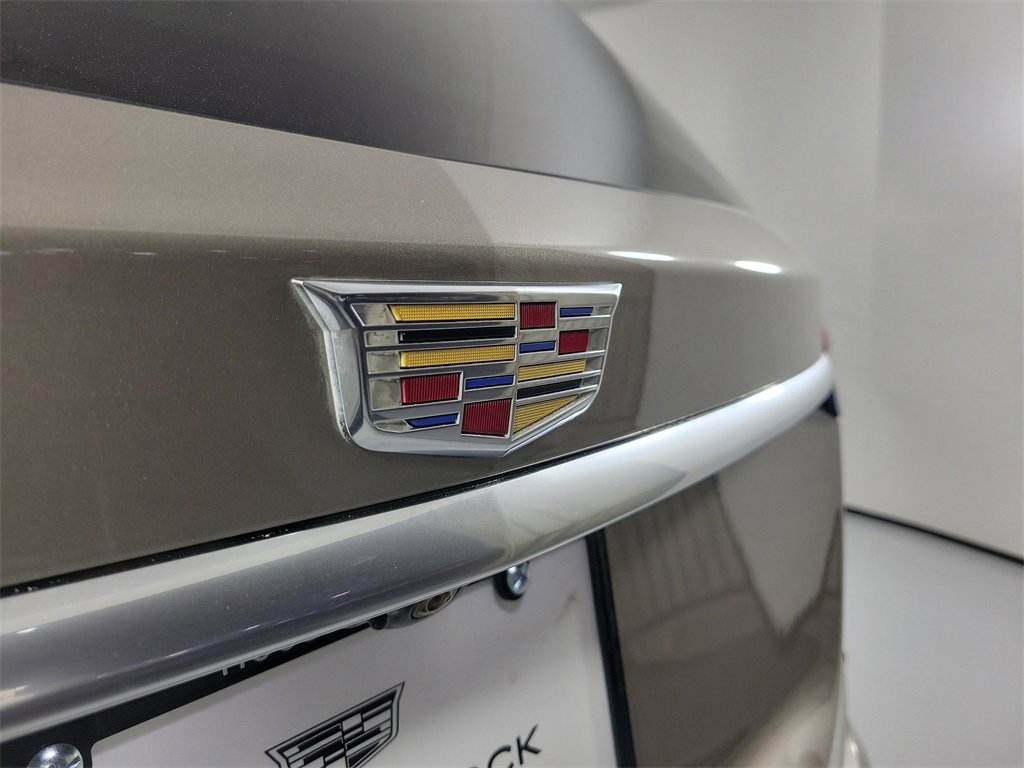 Certified 2022 Cadillac XT6 Premium Luxury w/ Technology Package image 7