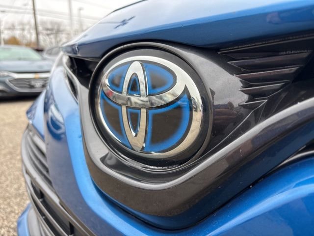 Used 2020 Toyota Camry LE w/ Fleet Convenience Package image 10