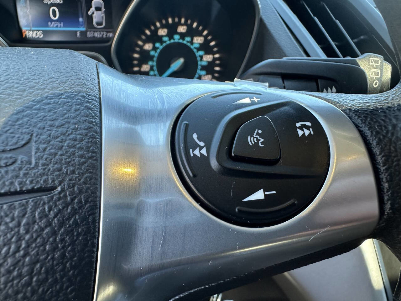 Used 2016 Ford Escape SE w/ SE Cold Weather Package image 33