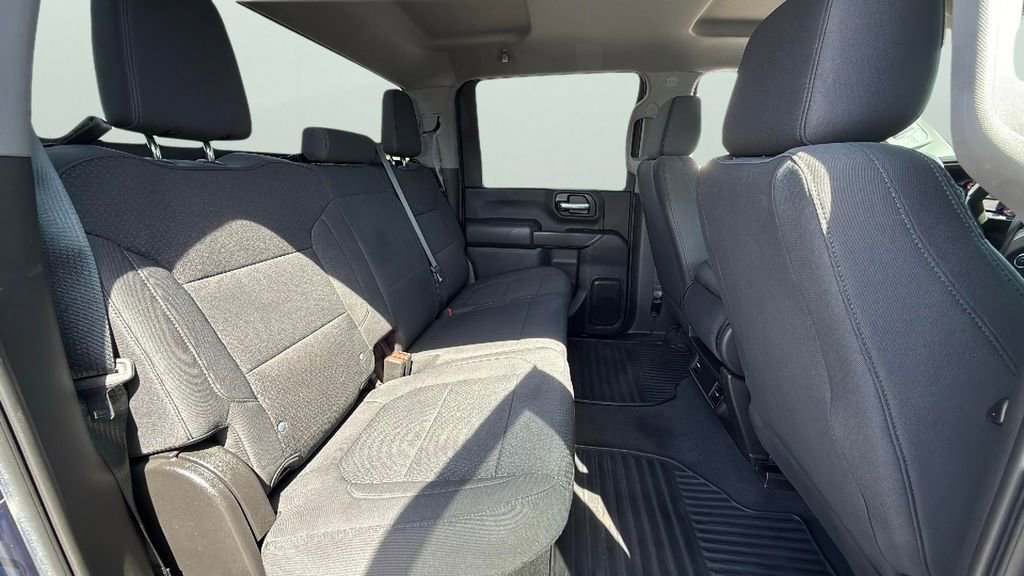 Certified 2021 Chevrolet Silverado 2500 Custom w/ Custom Value Package AWD/4WD image 29