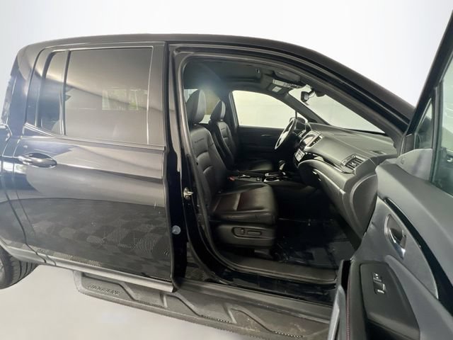 Used 2017 Honda Ridgeline Black Edition image 29
