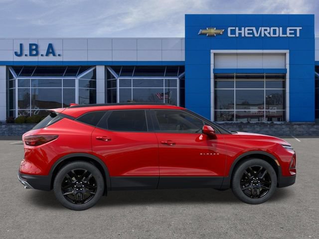 New 2026 Chevrolet Blazer LT w/ Convenience Package FWD image 5