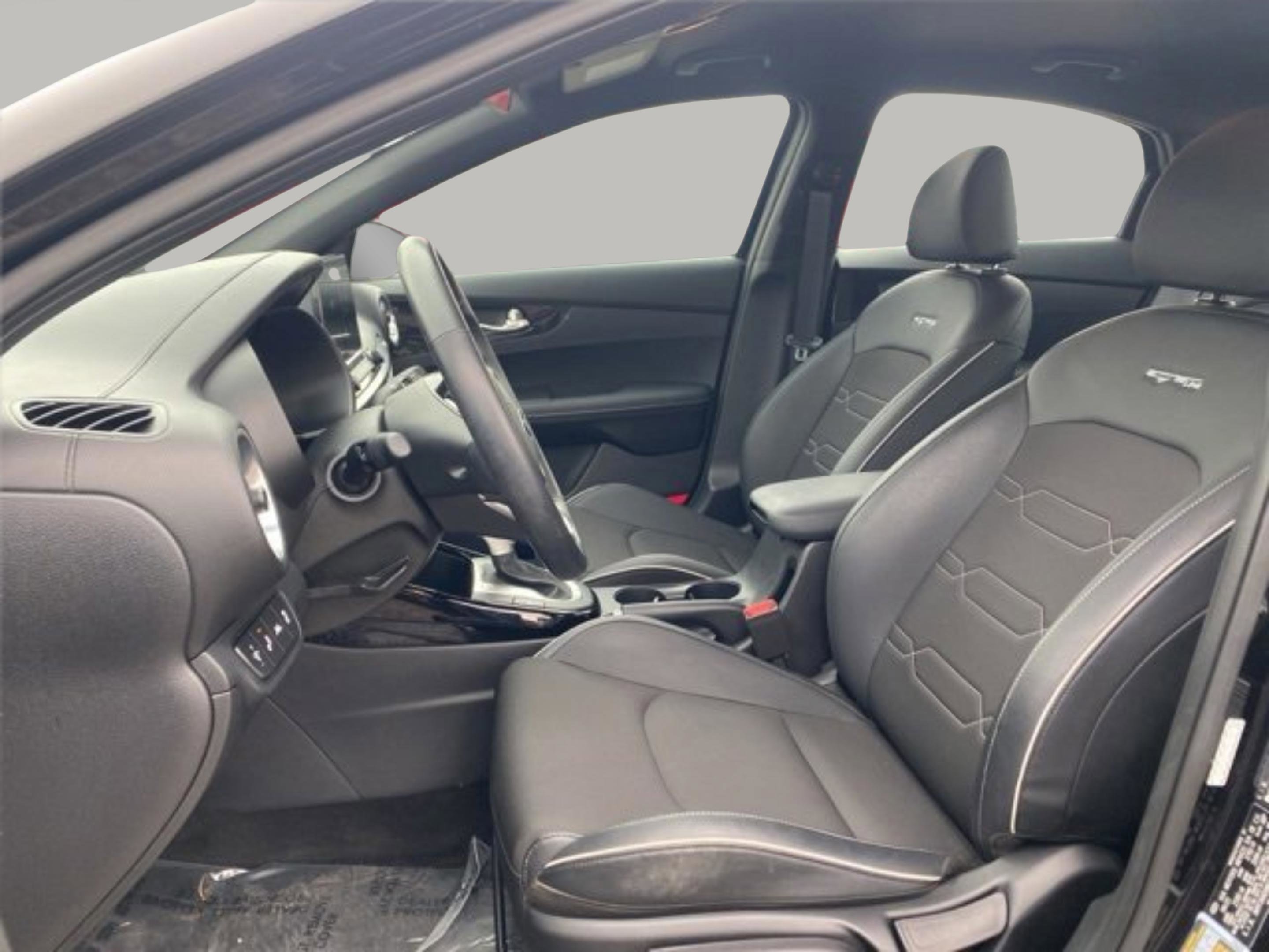 Used 2021 Kia Forte GT-Line image 15