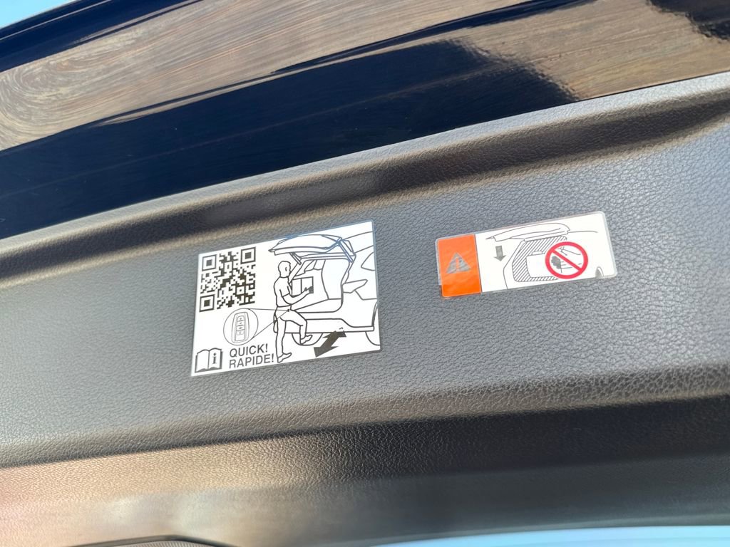 Used 2024 Toyota Grand Highlander AWD Hybrid image 13