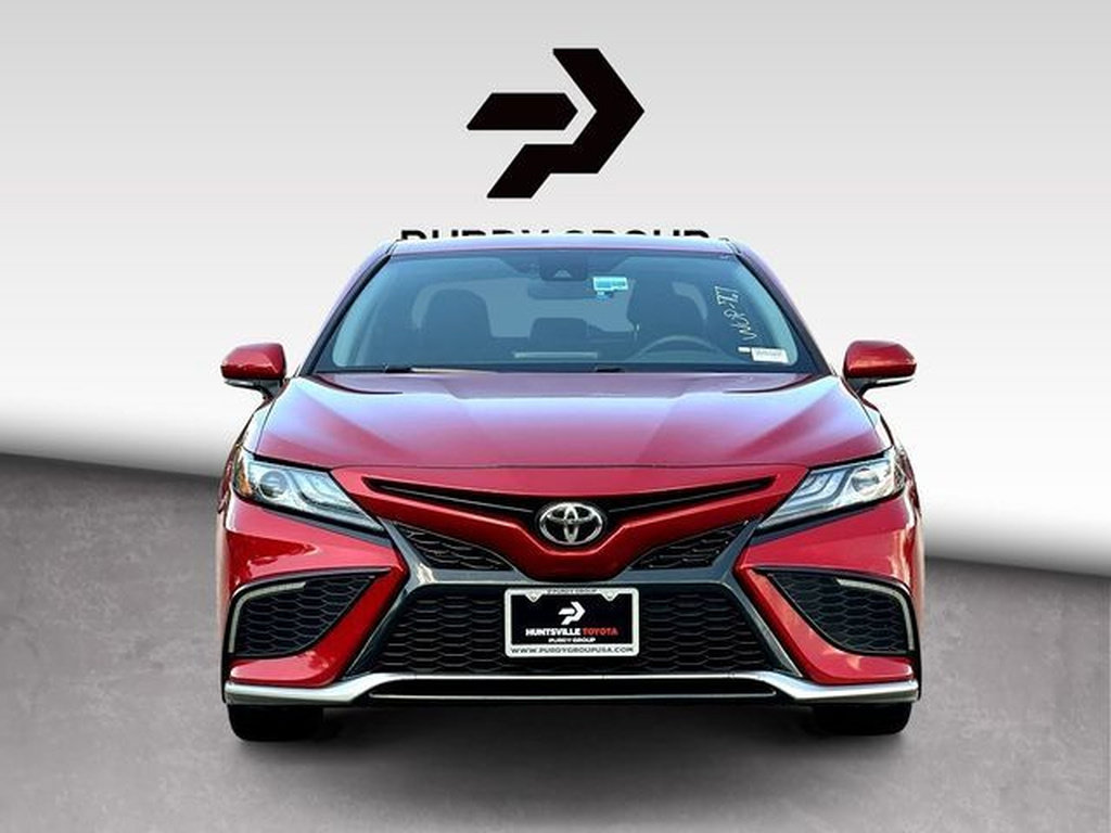 Certified 2022 Toyota Camry XSE FWD image 3