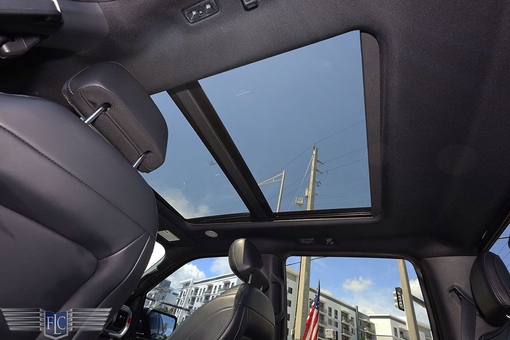 Used 2022 Ford F150 Raptor w/ Equipment Group 801A High AWD/4WD image 23