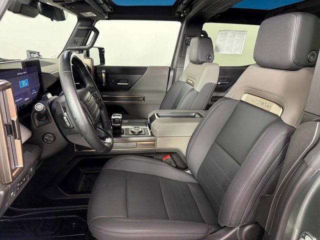 Used 2024 GMC Hummer EV 3X w/ LPO, Illumination Package AWD/4WD image 17