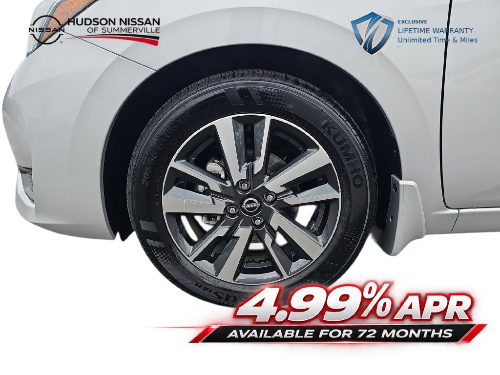 Used 2025 Nissan Versa SV w/ Trunk Package FWD image 32