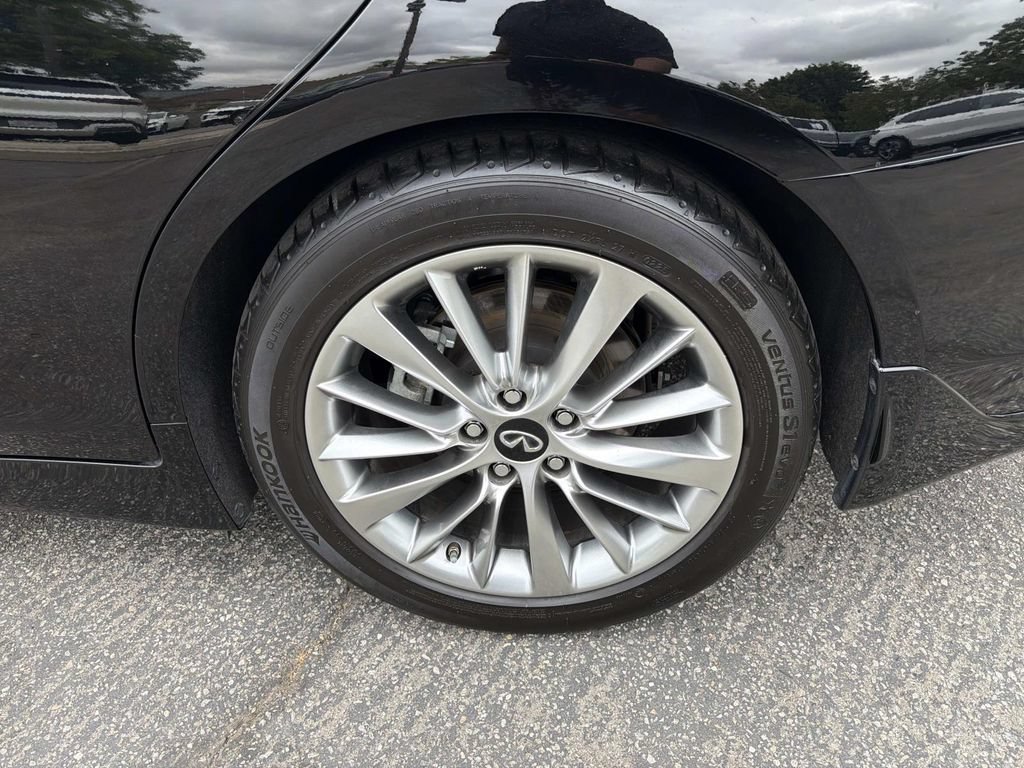 Certified 2023 INFINITI Q50 Luxe w/ Cargo Package RWD image 7