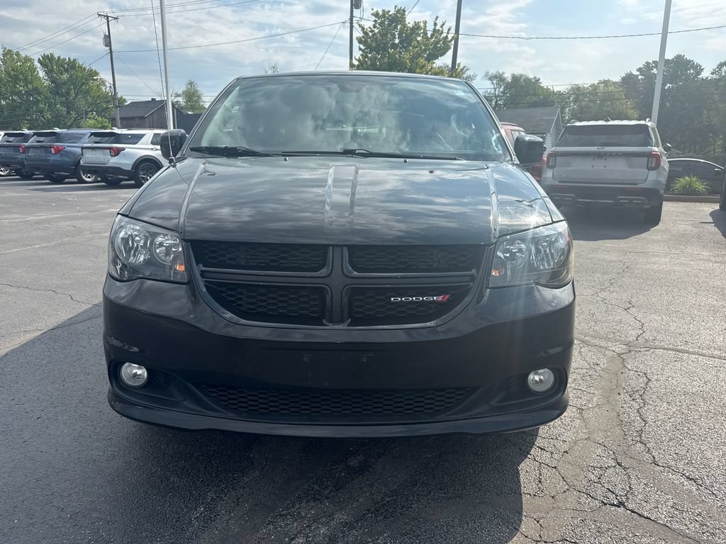 Used 2018 Dodge Grand Caravan GT FWD image 3