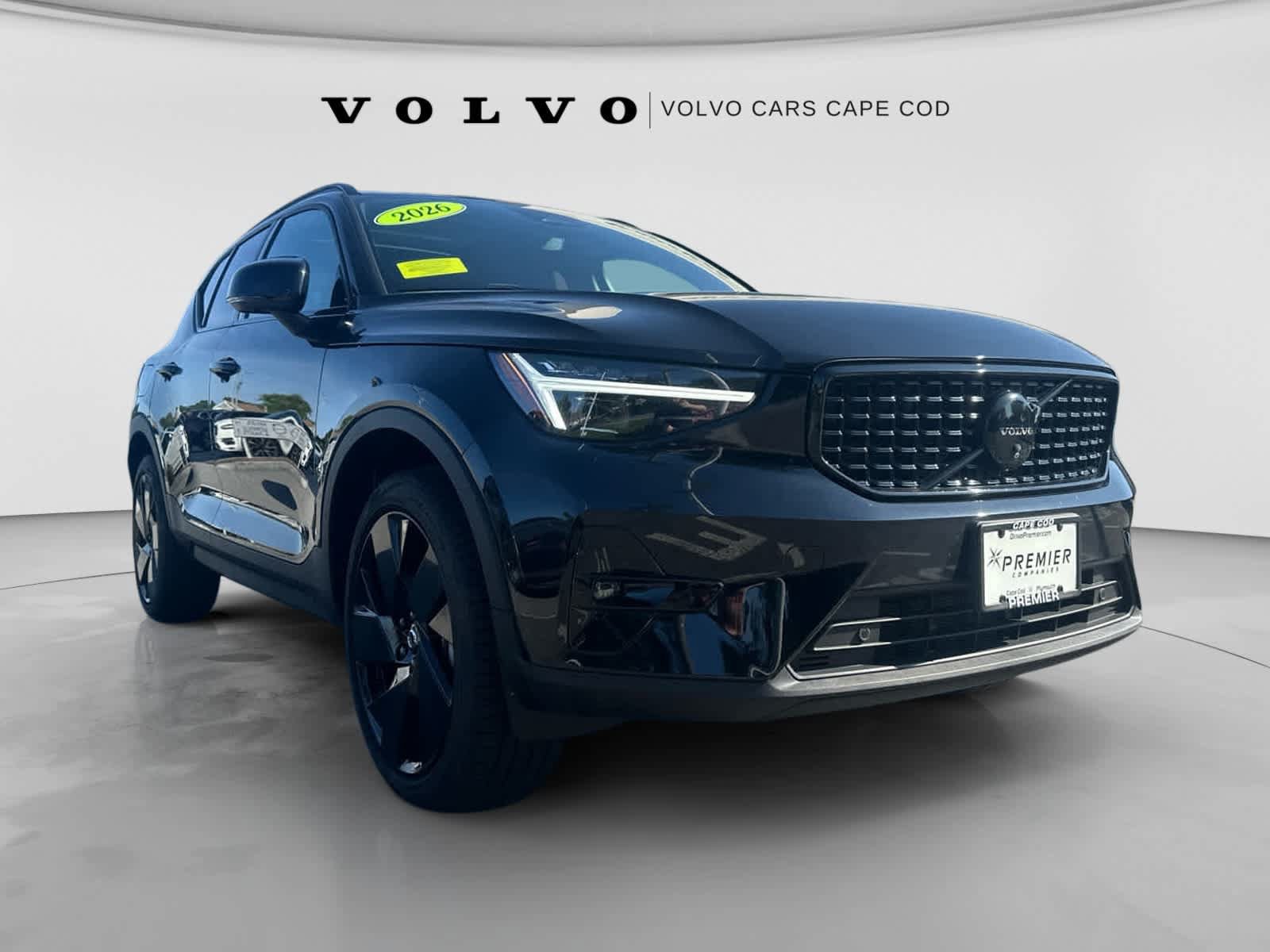 Used 2026 Volvo XC40 B5 Ultra w/ Protection Package Premier AWD/4WD image 1