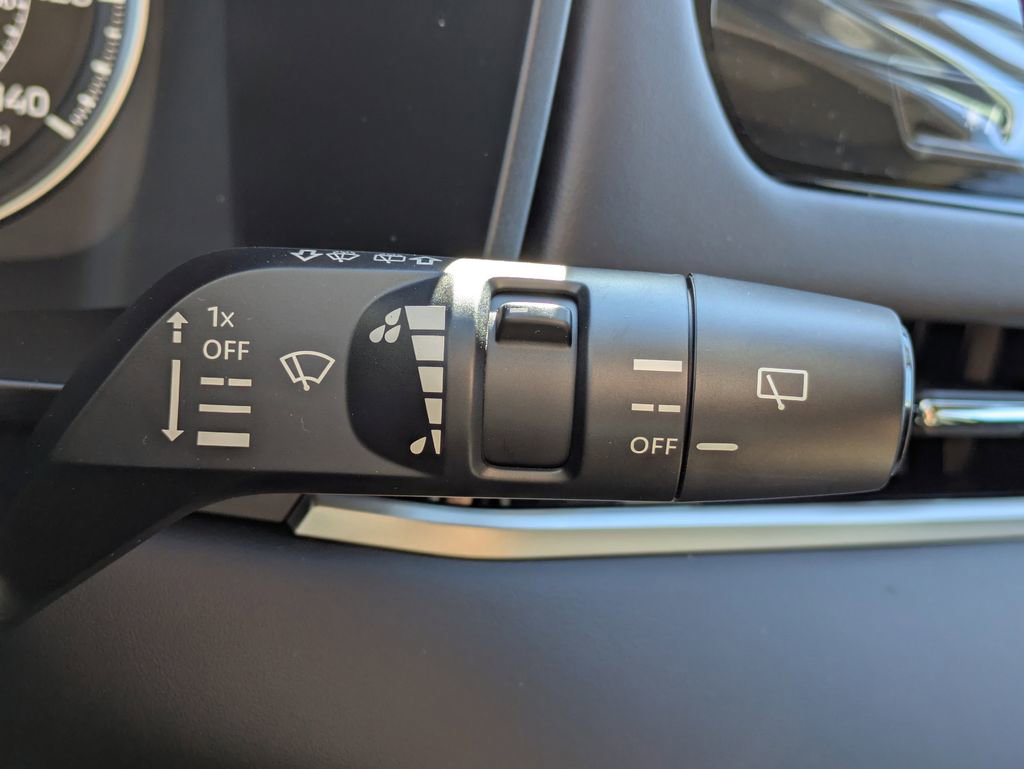 New 2026 Mitsubishi Outlander ES image 27