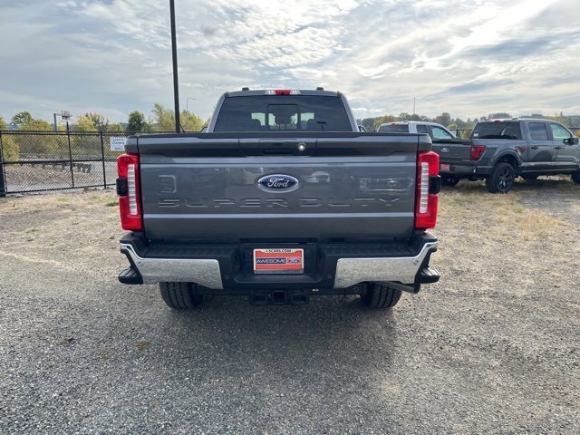 New 2026 Ford F350 Lariat image 6