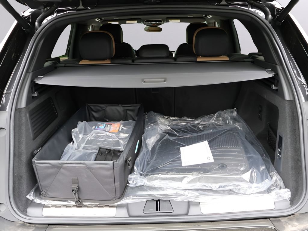 New 2026 Land Rover Range Rover Sport Dynamic SE AWD/4WD image 15