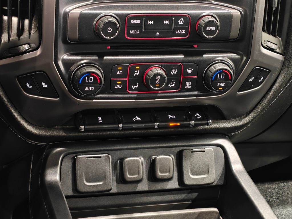 Used 2016 GMC Sierra 1500 SLE w/ All-Terrain Package AWD/4WD image 8