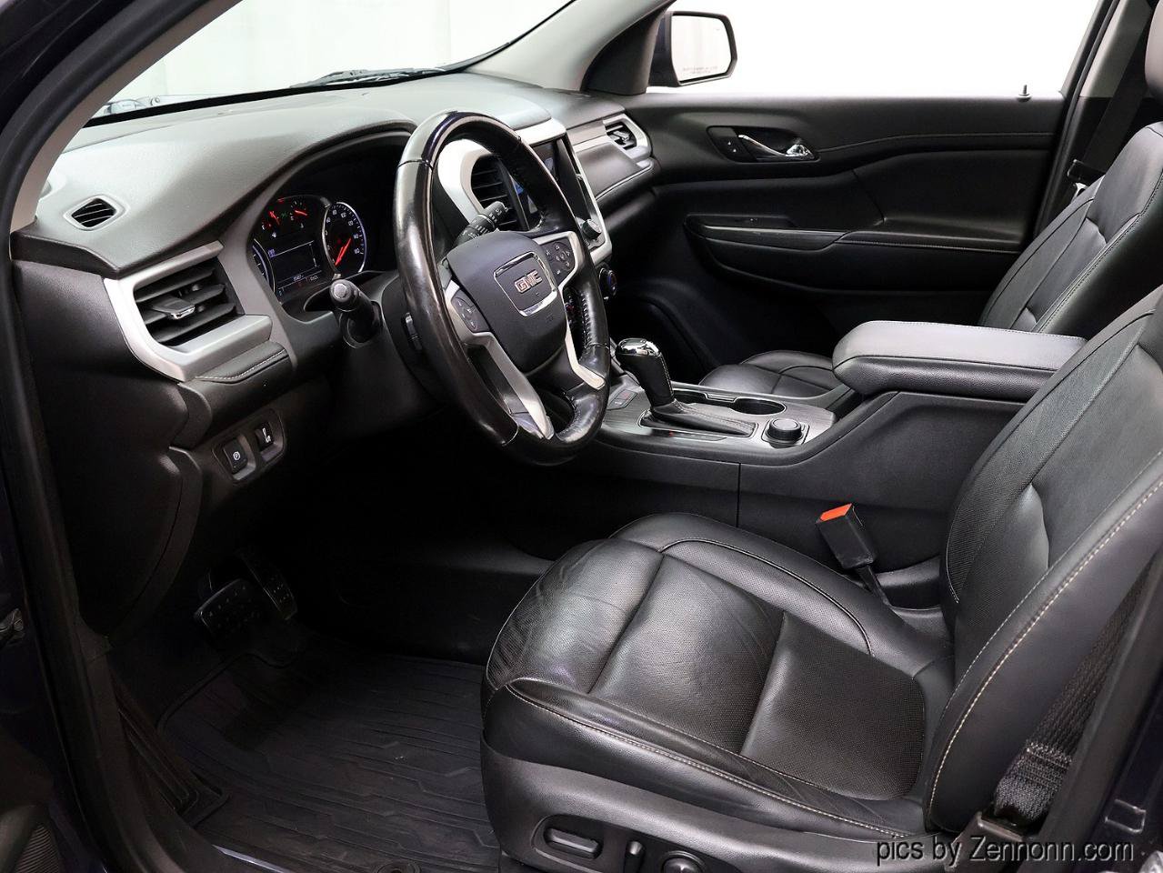 Used 2019 GMC Acadia SLT AWD/4WD image 12