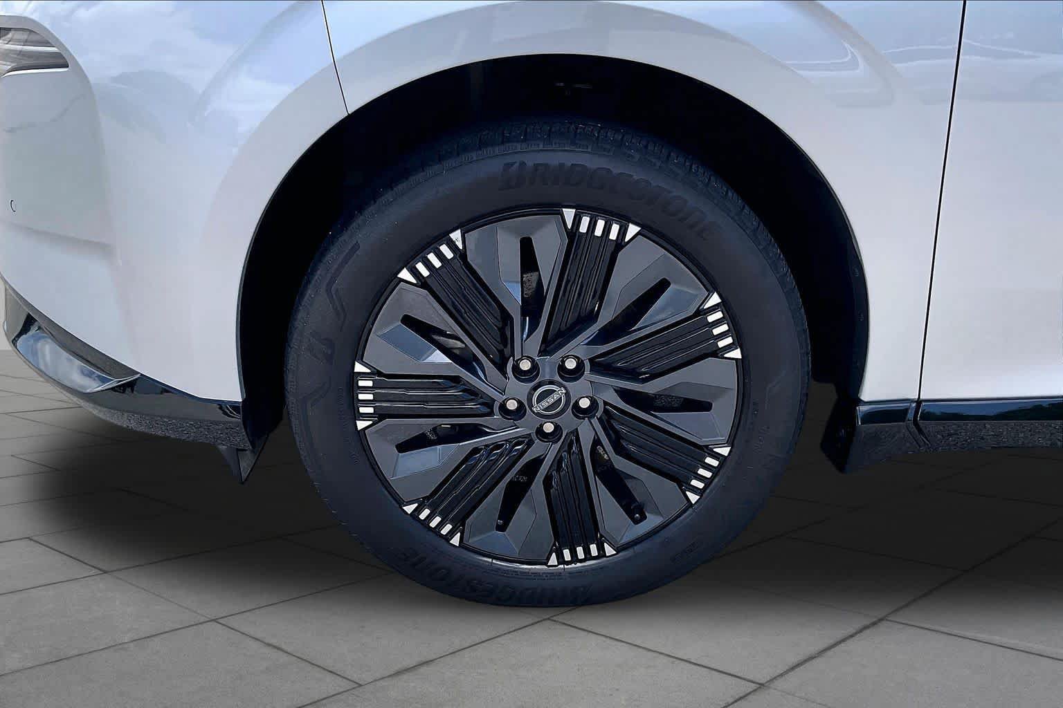 Used 2025 Nissan Murano Platinum w/ Cargo Package AWD/4WD image 11