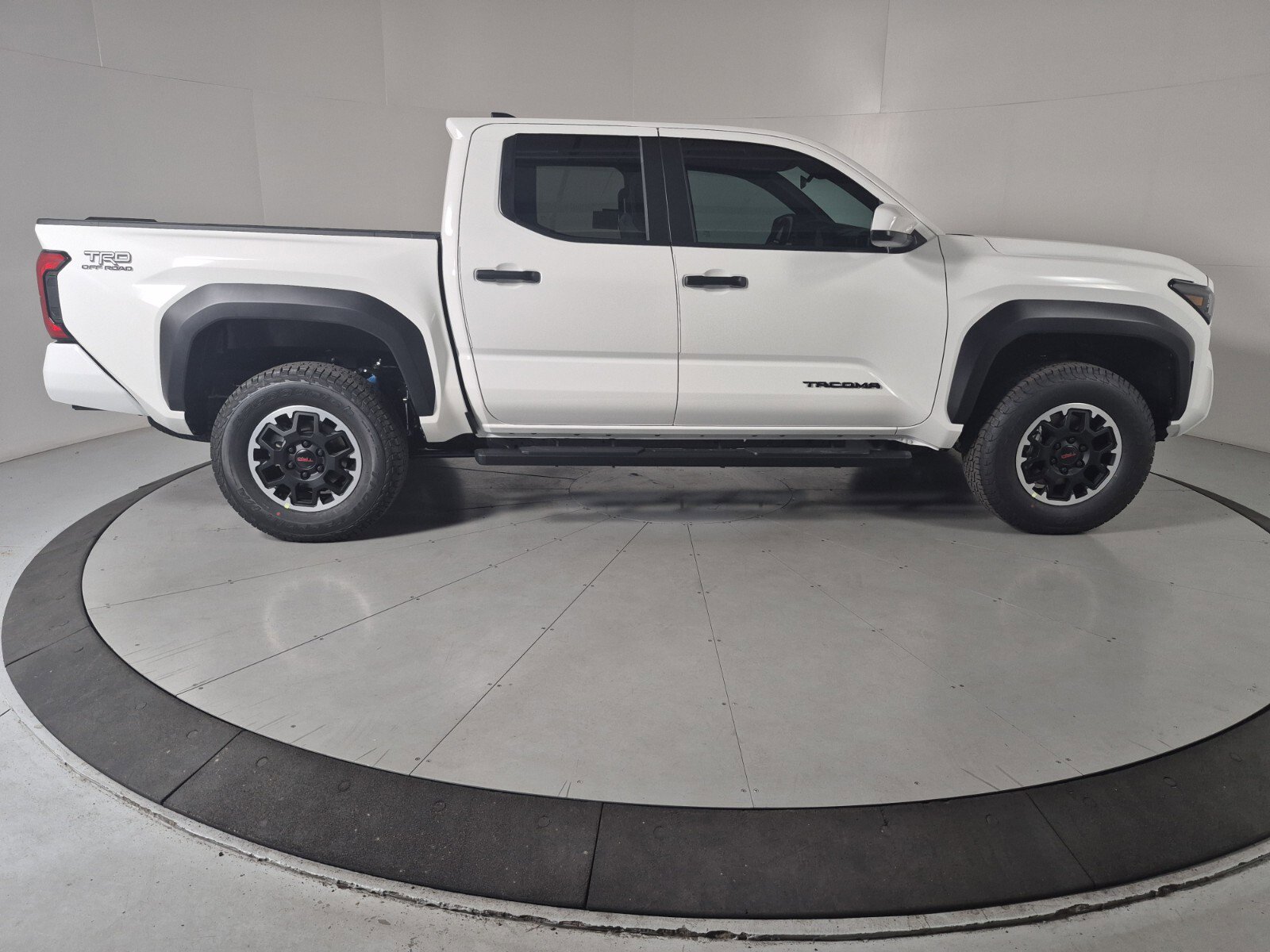 New 2026 Toyota Tacoma TRD Off-Road image 5