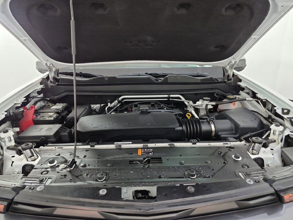 Certified 2023 Chevrolet Colorado LT RWD image 39