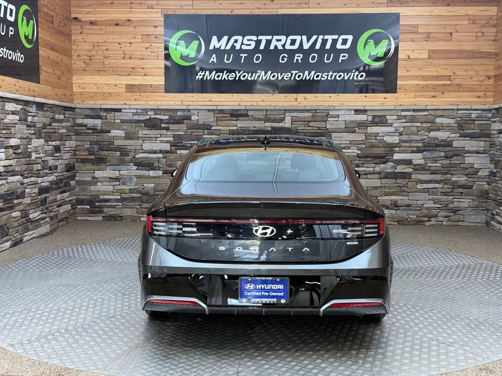 Used 2024 Hyundai Sonata Limited FWD image 15