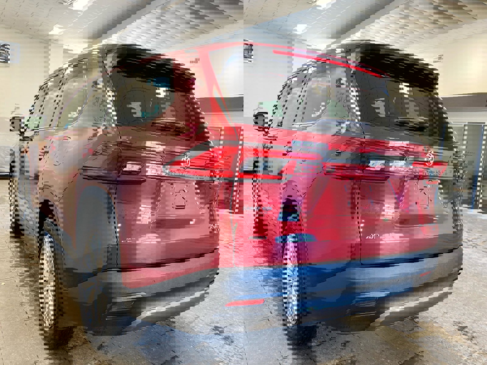 Used 2024 Toyota Grand Highlander Platinum image 5