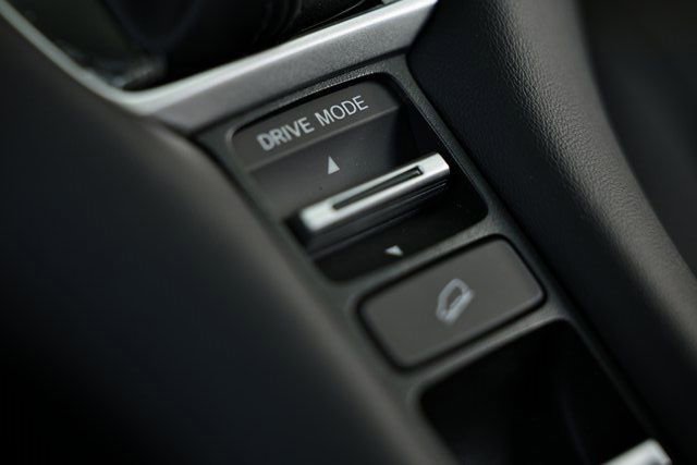 New 2026 Honda HR-V EX-L image 45