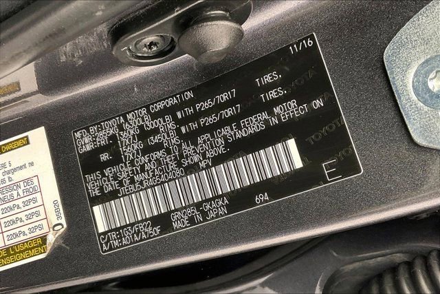 Used 2016 Toyota 4Runner SR5 AWD/4WD image 34