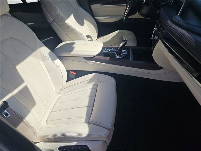 Used 2017 BMW X5 xDrive40e image 22