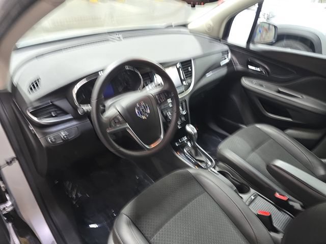 Used 2022 Buick Encore Preferred w/ Safety Package AWD/4WD image 17