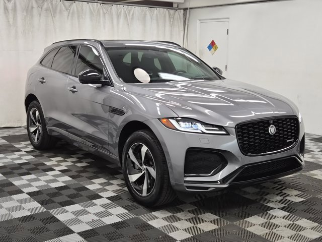 Used 2024 Jaguar F-PACE R-Dynamic S image 1