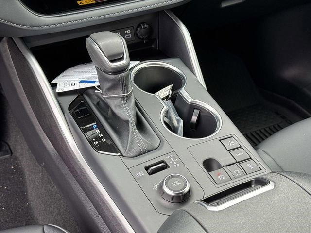 Used 2026 Toyota Highlander XSE image 23