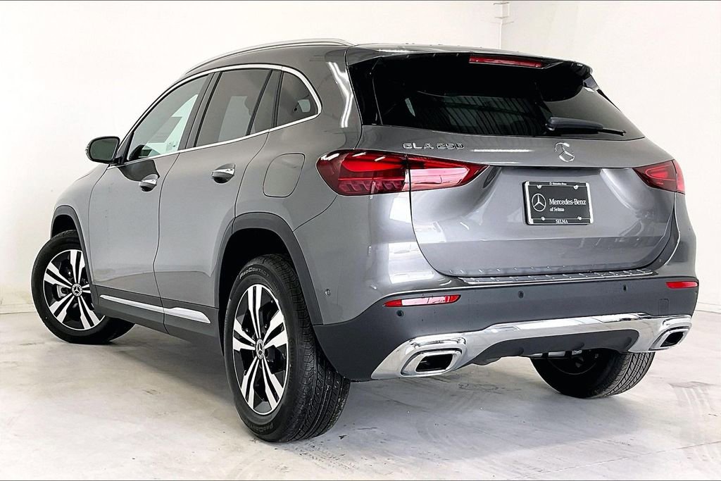 New 2026 Mercedes-Benz GLA 250 image 12