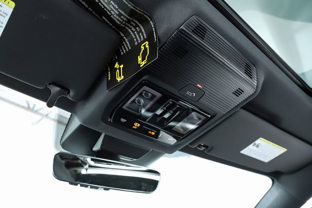 New 2026 Volkswagen Tiguan SE R-Line image 65