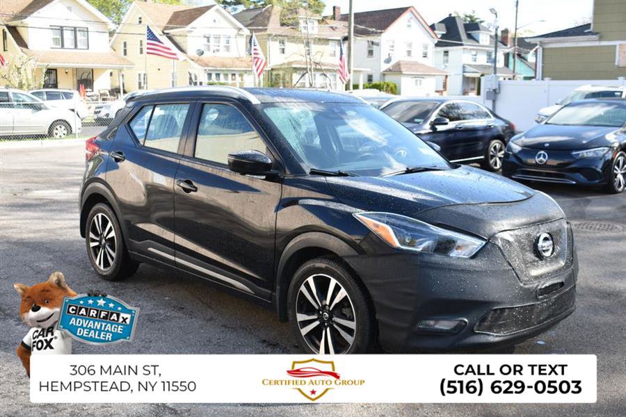 Used 2020 Nissan Kicks SR FWD image 4