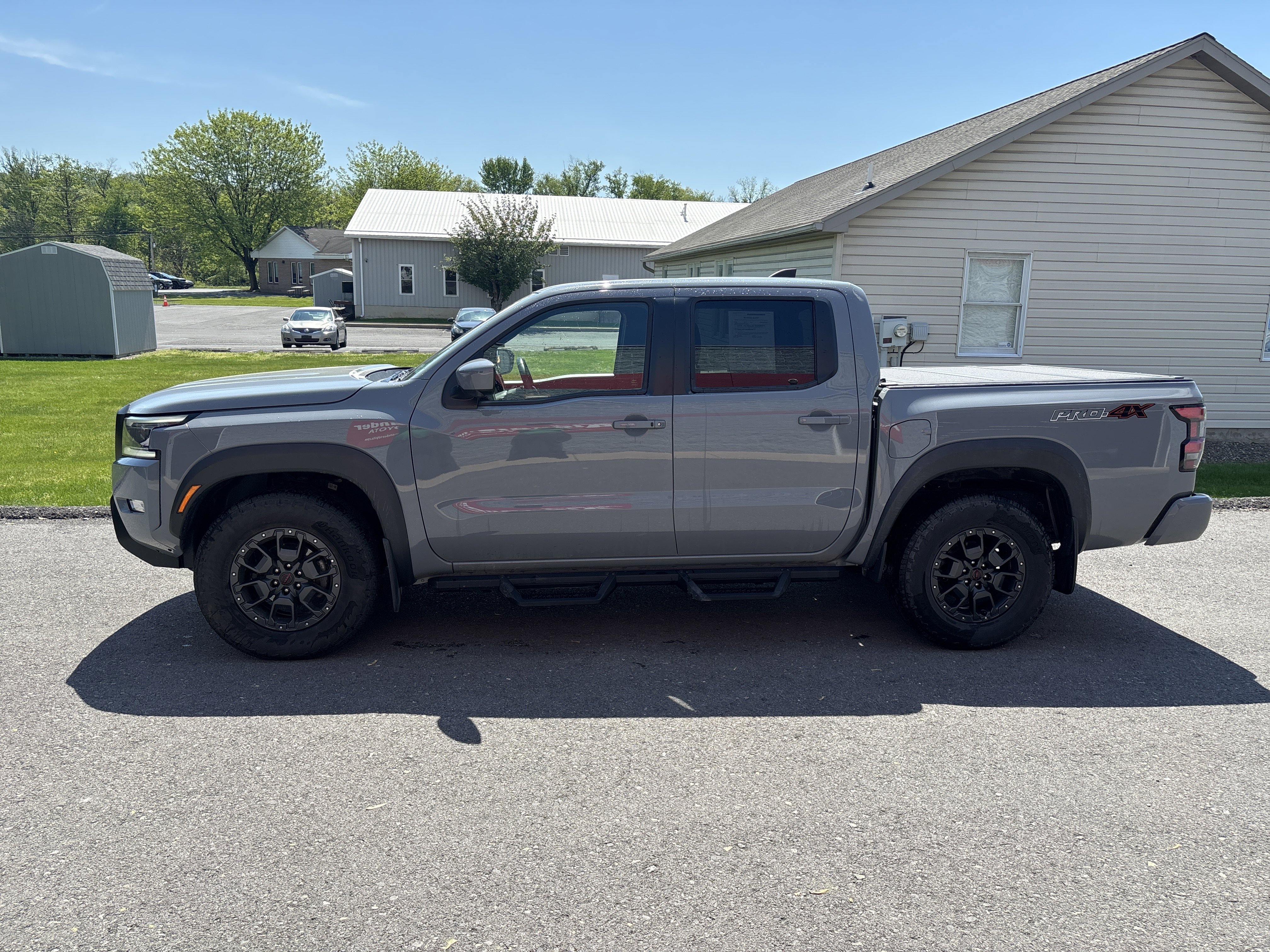 Used 2023 Nissan Frontier PRO-4X w/ Pro-4X Premium Package AWD/4WD image 6