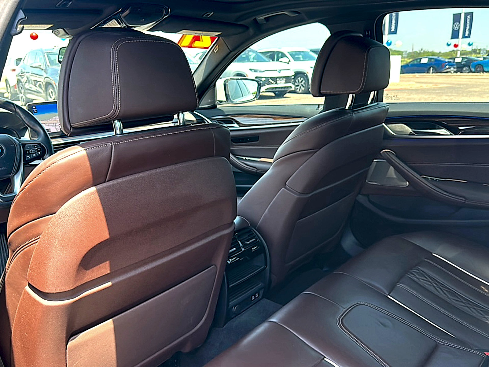 Used 2021 BMW 540i w/ Premium Package RWD image 18