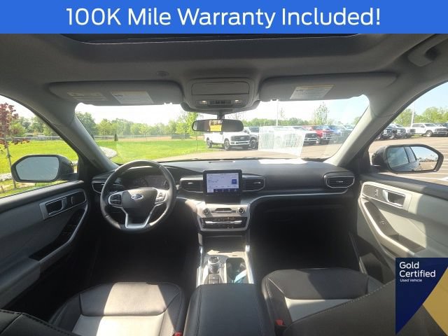 Used 2024 Ford Explorer XLT w/ Equipment Group 202A AWD/4WD image 22