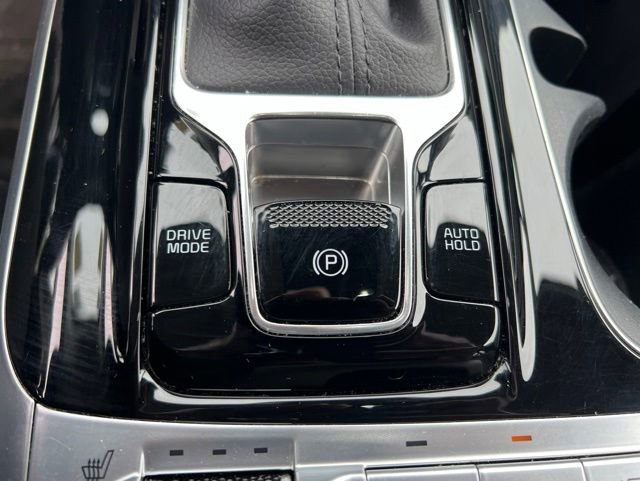 Used 2024 Kia Carnival SX Prestige FWD image 25