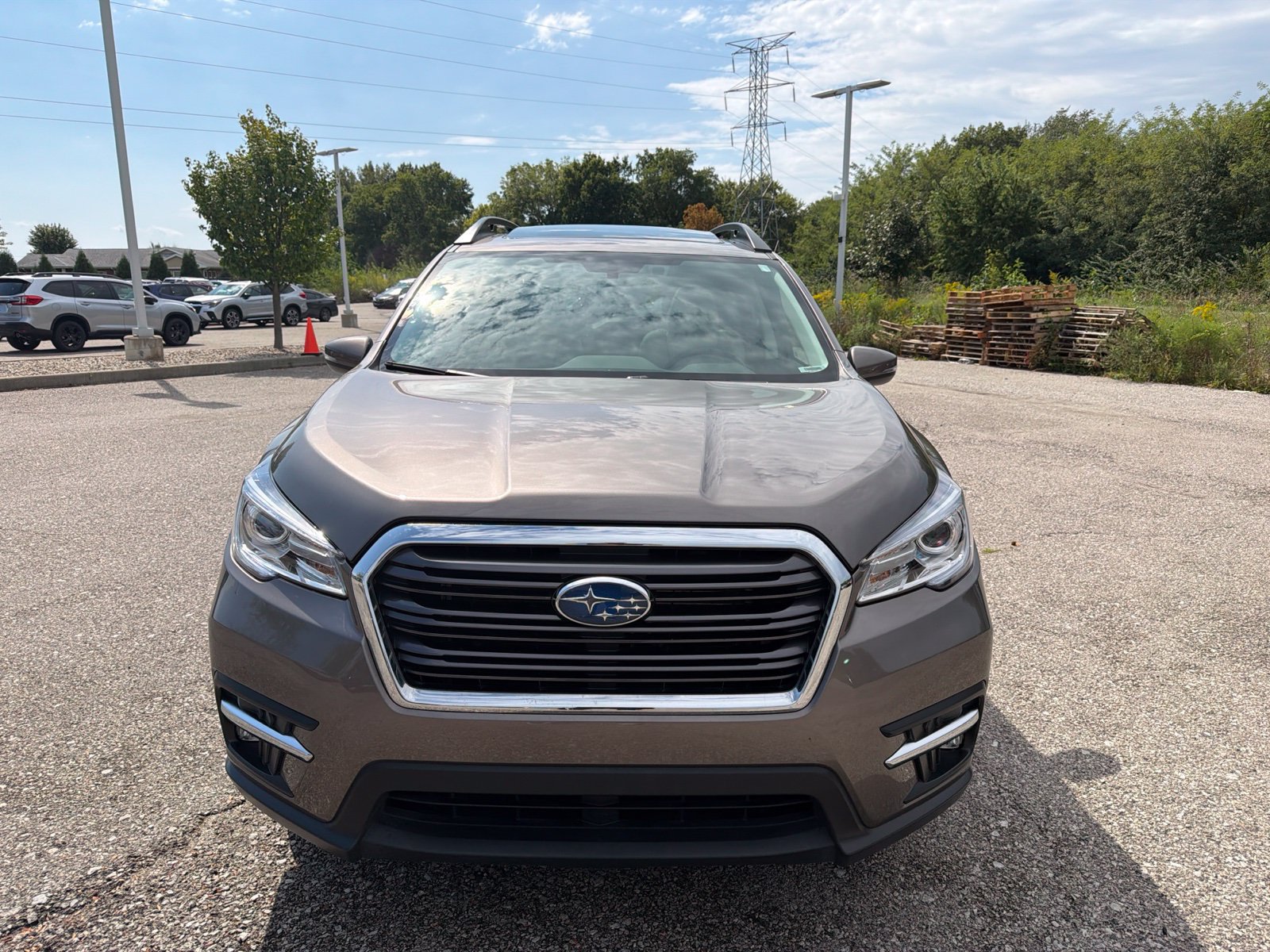 Used 2022 Subaru Ascent Limited w/ Technology Package AWD/4WD image 11