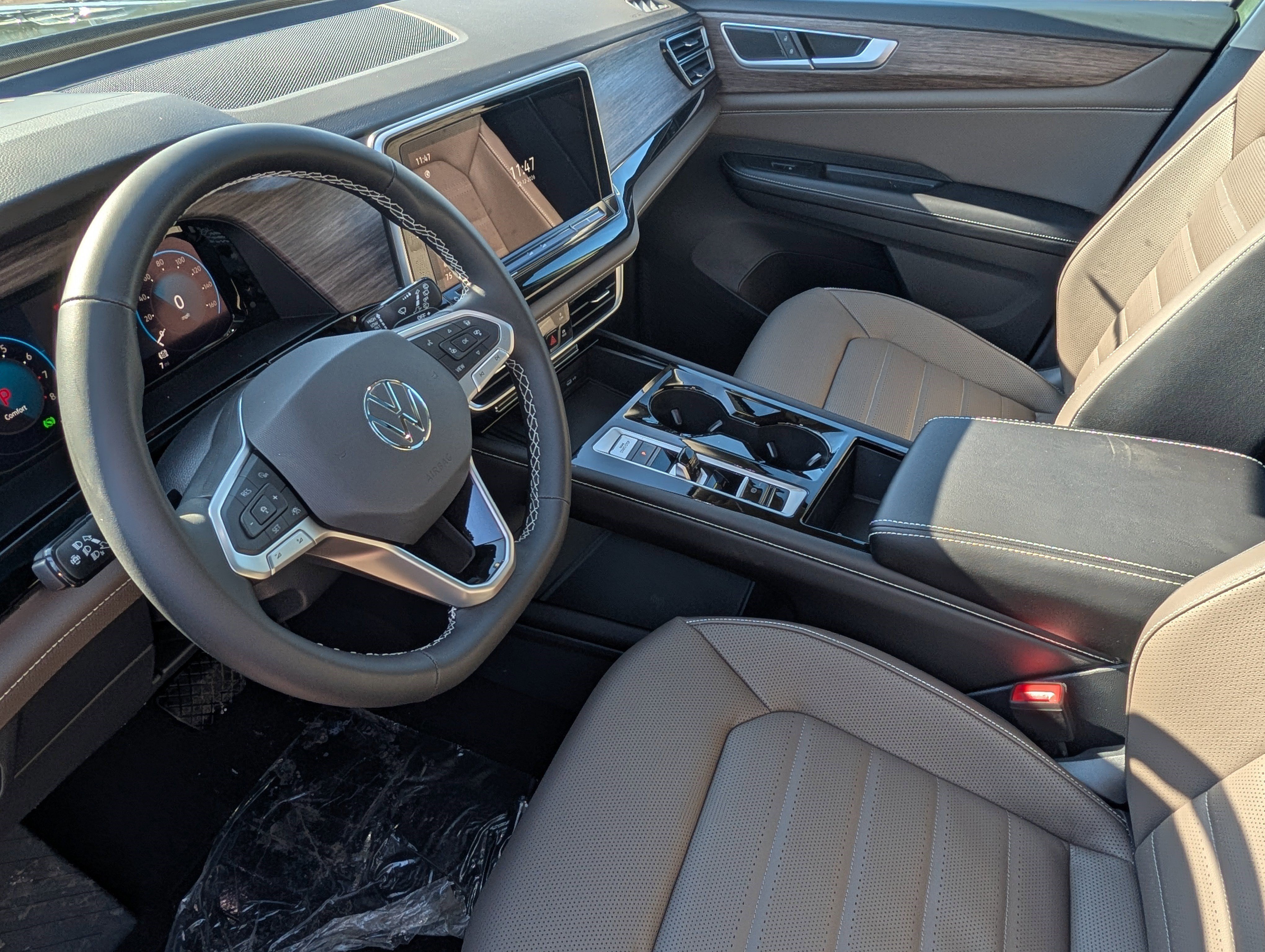 New 2026 Volkswagen Atlas SEL AWD/4WD image 5