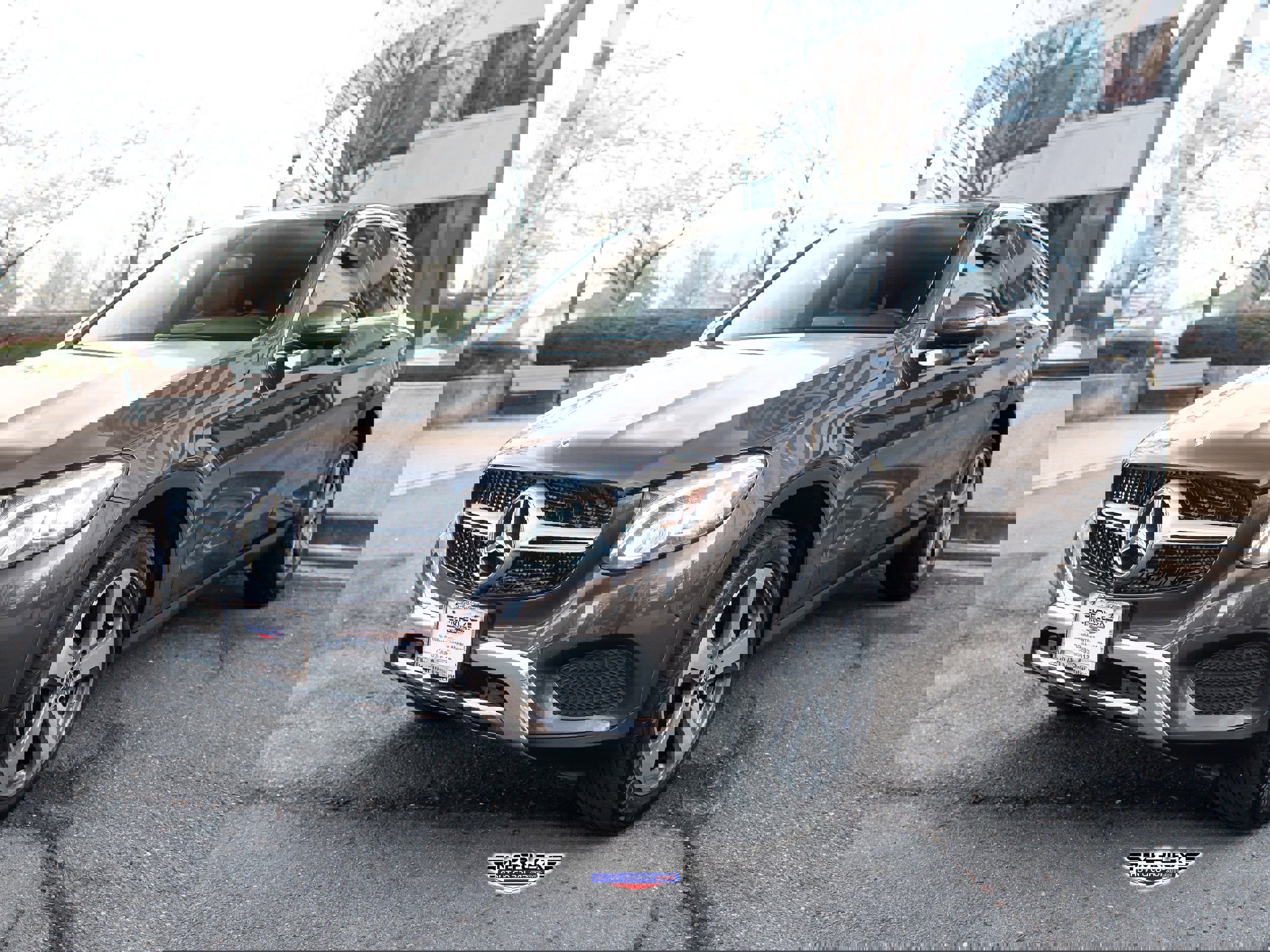 Used 2018 Mercedes-Benz GLC 300 4MATIC Coupe w/ Multimedia Package image 3