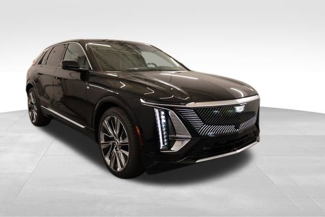 New 2026 Cadillac Lyriq Signature Luxury image 1