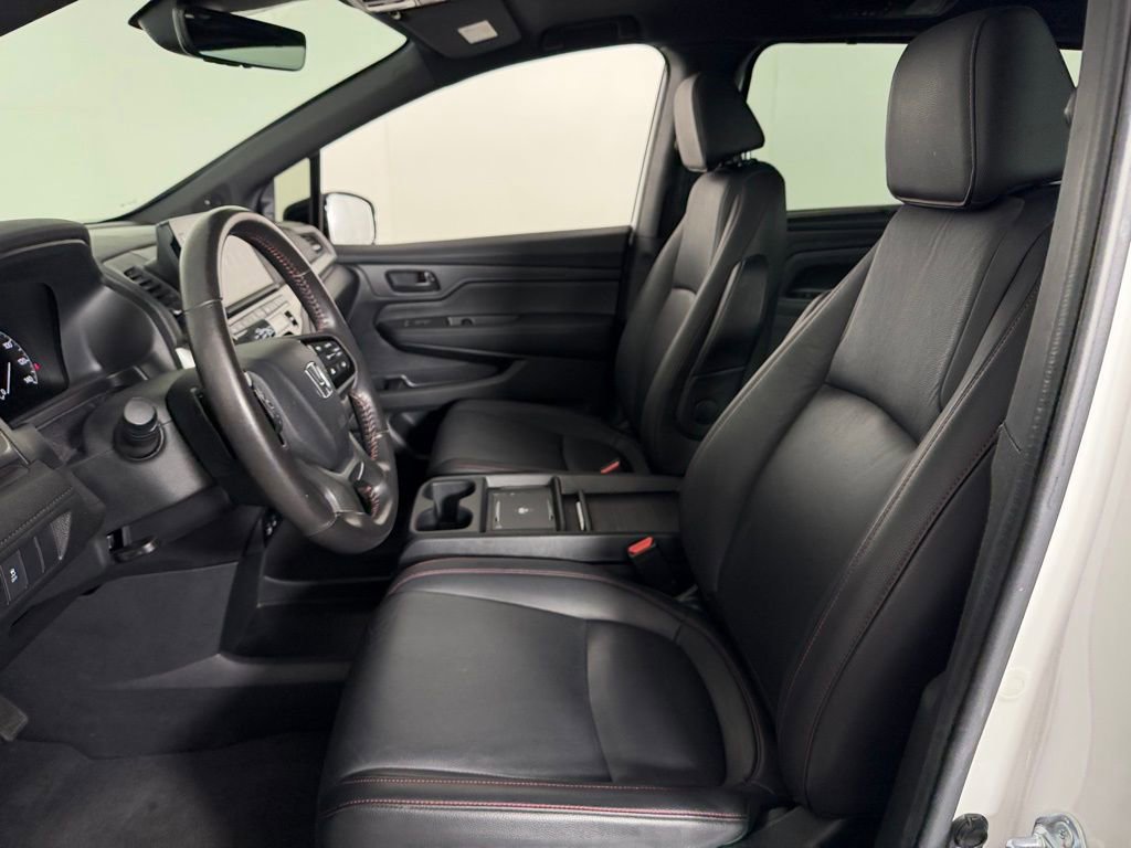 Used 2025 Honda Odyssey Sport-L image 19