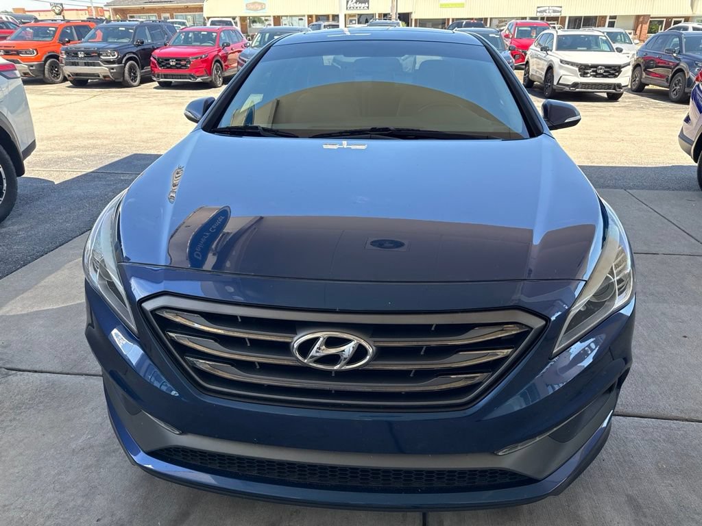 Used 2017 Hyundai Sonata Sport w/ Value Edition Package 02 FWD image 2