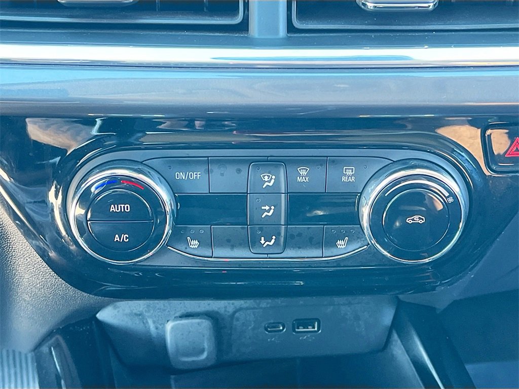 Used 2024 Chevrolet Trax ACTIV w/ Driver Confidence Package image 15