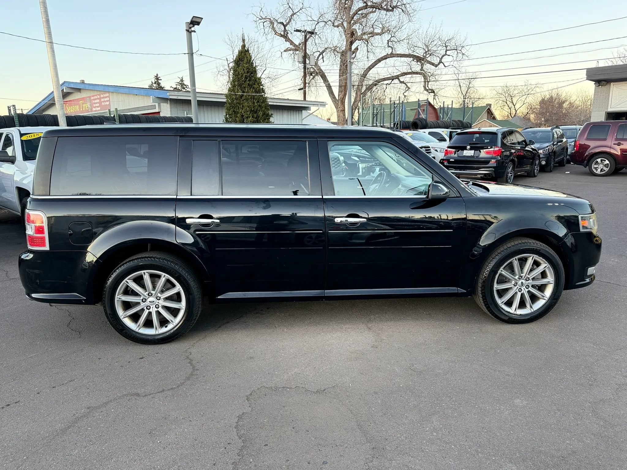 Used 2019 Ford Flex Limited AWD/4WD image 10